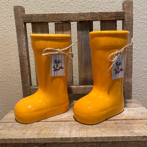 Old East Main Co. Accents Orange Rain Boot Planters Set Boot
